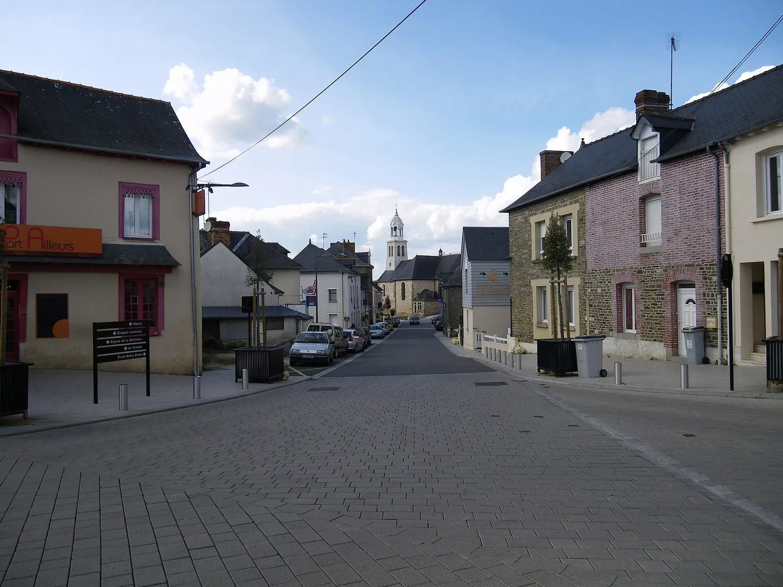 Rues et maisons de Vern-sur-Seiche photographiées en avril 2010