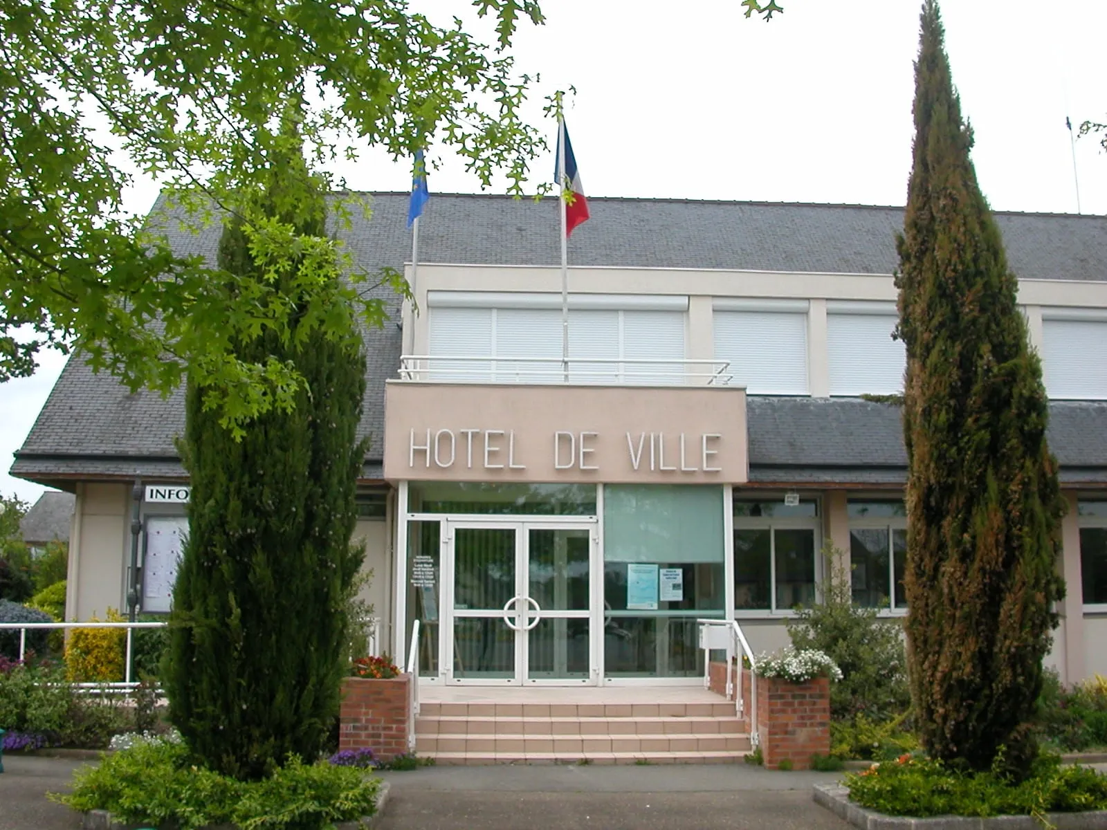 La mairie de Saint-Erblon, en Ille-et-Vilaine